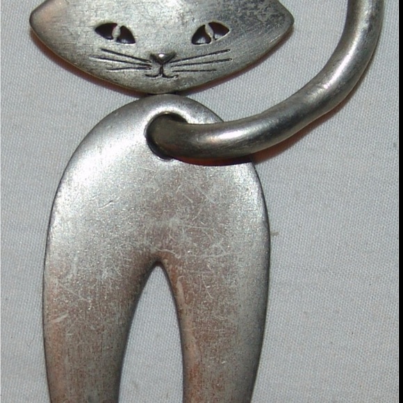 Jonette Jewelry Jewelry - Jonette Jewelry Brushed silver tone cat kitten with swivel paw/ legs Brooch